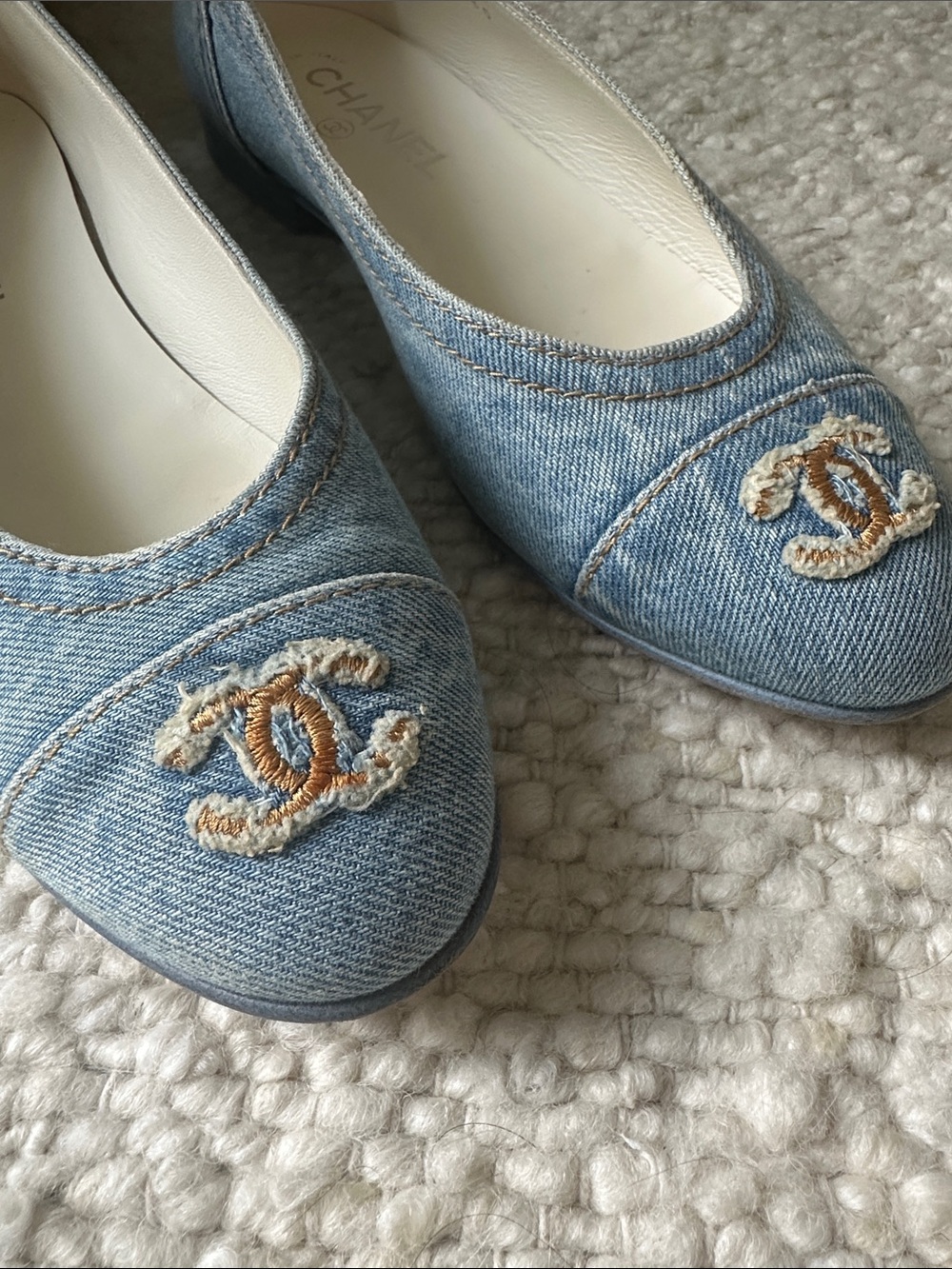 CHANEL Light Blue Denim Embroidered CC Ballet Flats - Picture 2 of 7